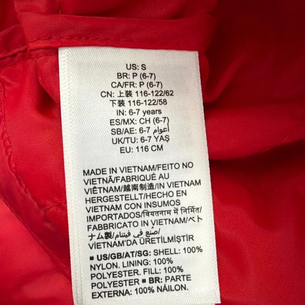 Amazon Essentials Kids Size S (6–7) Puffer Vest Red New with Tag(C35)✨✨